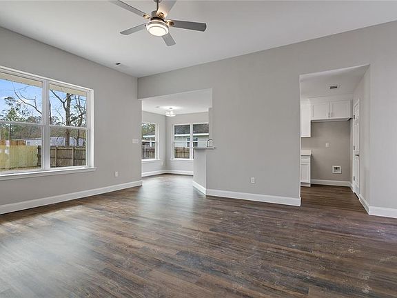 3rd image of 716 7th St