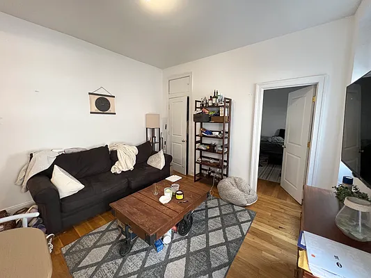 Rented by Stonecrest Realty | media 3