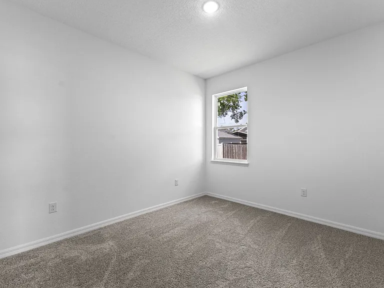 2914 Lingo Ln — Photo 13