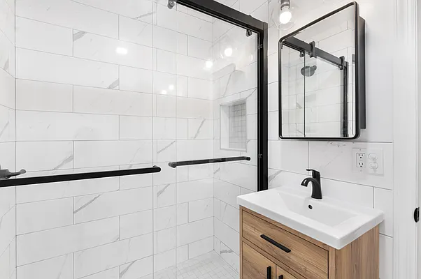 Rented by REAL New York | media 8