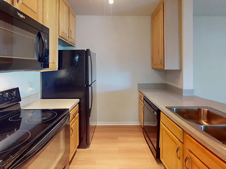 The Breyley Apartments — Photo 52