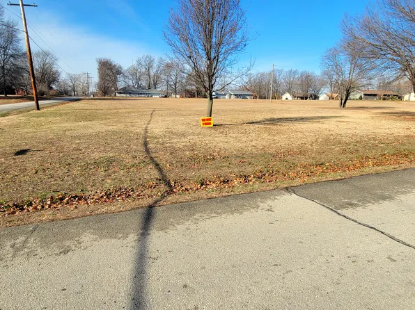 000 W Carman Road, El Dorado Springs, MO 64744