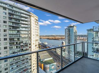 900 Carnarvon St #1312, New Westminster, BC V3M 0N6
