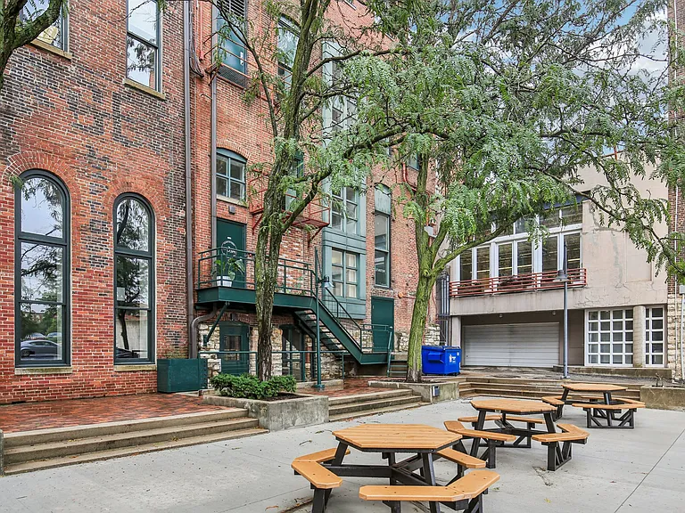 The Marshall Lofts — Photo 27