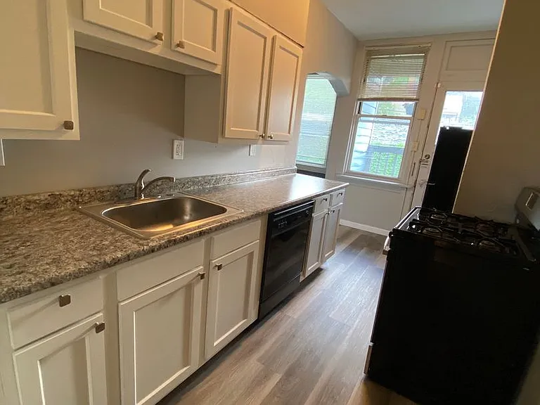 514 Orchard Ave #516 — Photo 2