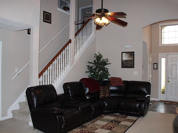4th image of 796 Statesman Way