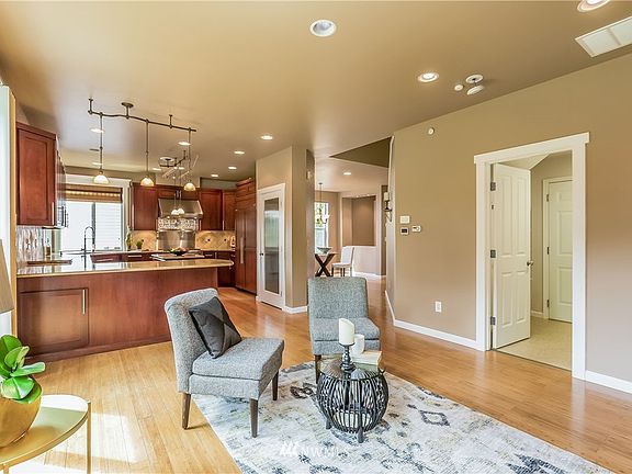 5th image of 1712 64th St SE