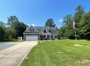 1832 Sand Hill Rd, Hope Mills, NC 28348