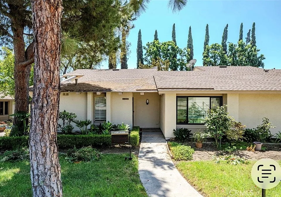 15951 Alta Vista Dr