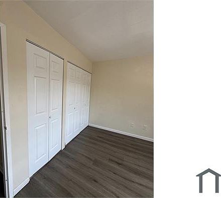 4th image of 50 Greenhouse Rd #18