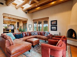 65 Paseo Encantado NE, Santa Fe, NM 87506