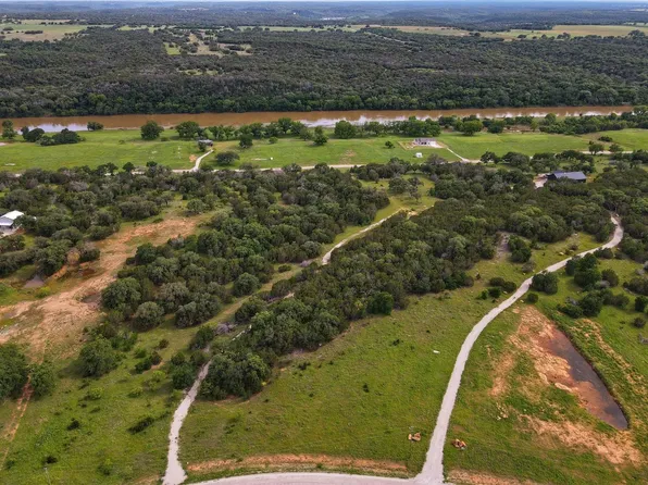 29 Big Bend Rd, Mineral Wells, TX 76067