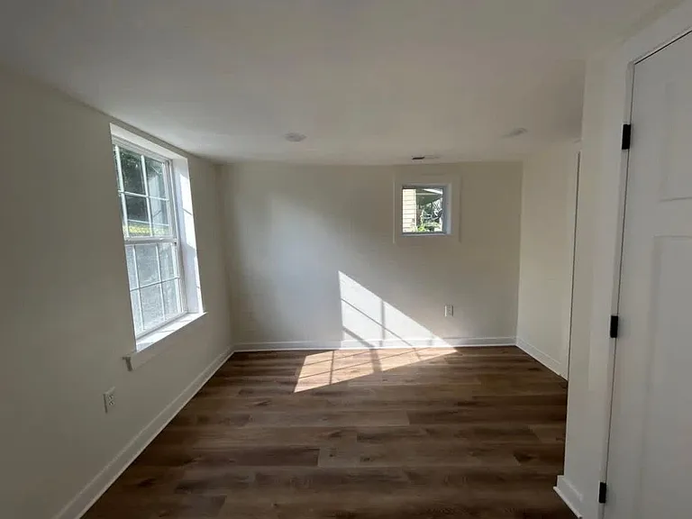 803 Lang St SE — Photo 8