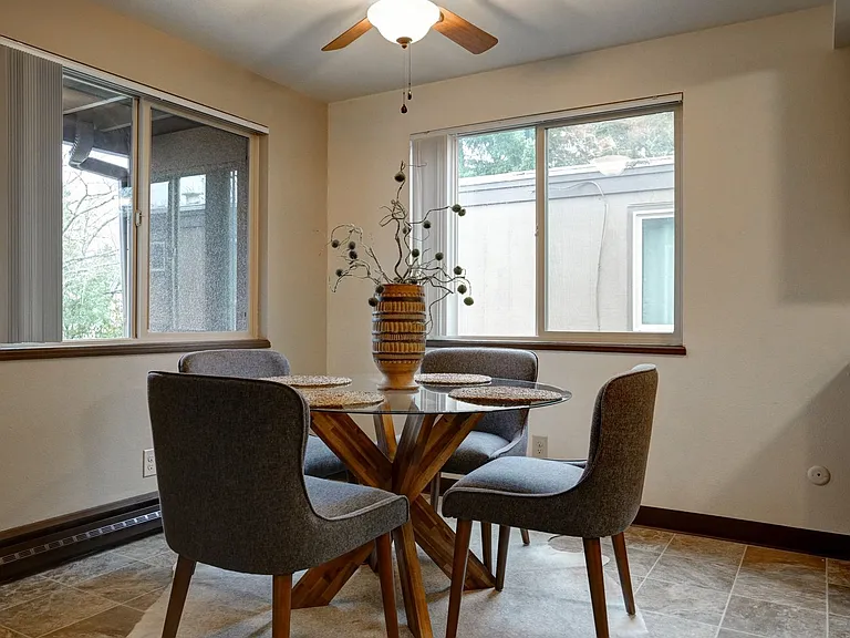 Upland Terrace — Photo 80