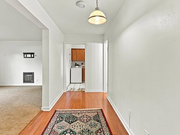 4th image of 2227 W 4th Ave APT 1