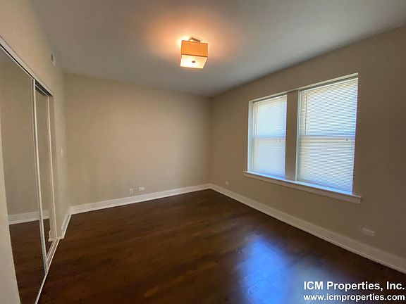 5th image of 5060 N Winchester Ave APT 2