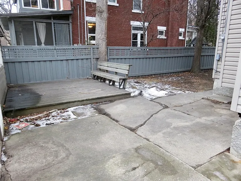 562 Wardlaw Ave #1 — Photo 11