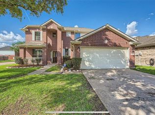9515 Flying Eagle Ct, Houston, TX 77083