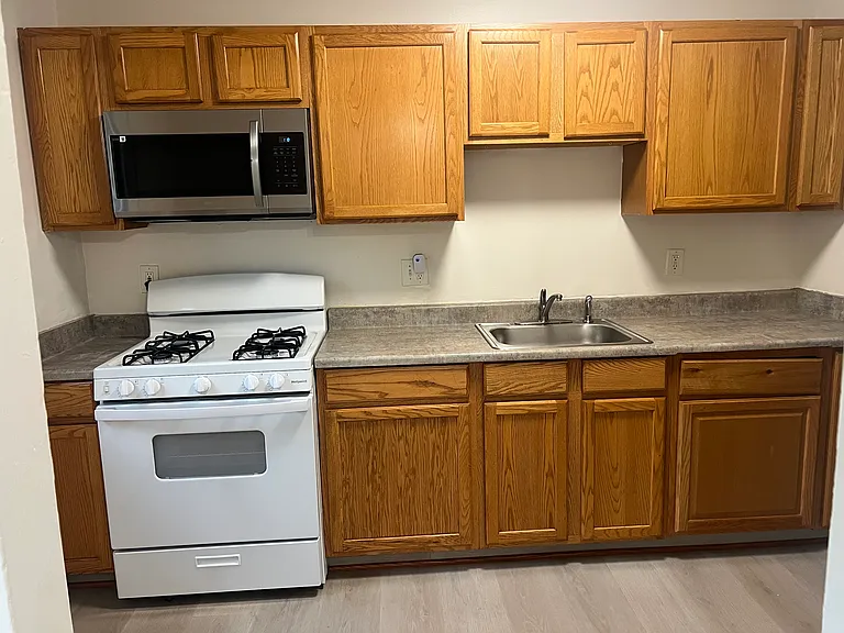 8218 Consett Ct — Photo 2