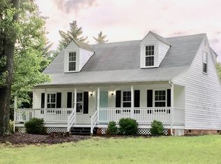 6398 Wedgewood Rd, Mechanicsville, VA 23111