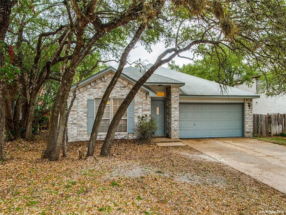 1st image of 1209 Mahogany Ln