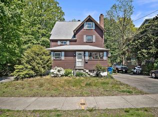28 Parsons St, Newton, MA 02465