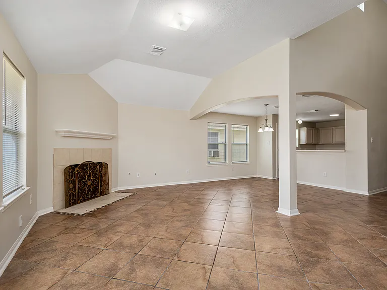 6023 Barany Ct — Photo 38
