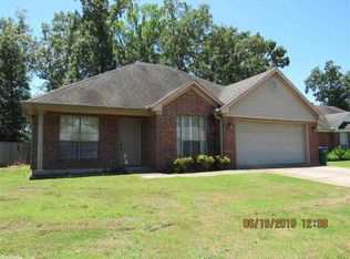 2215 Dillard Dr, Conway, AR 72034