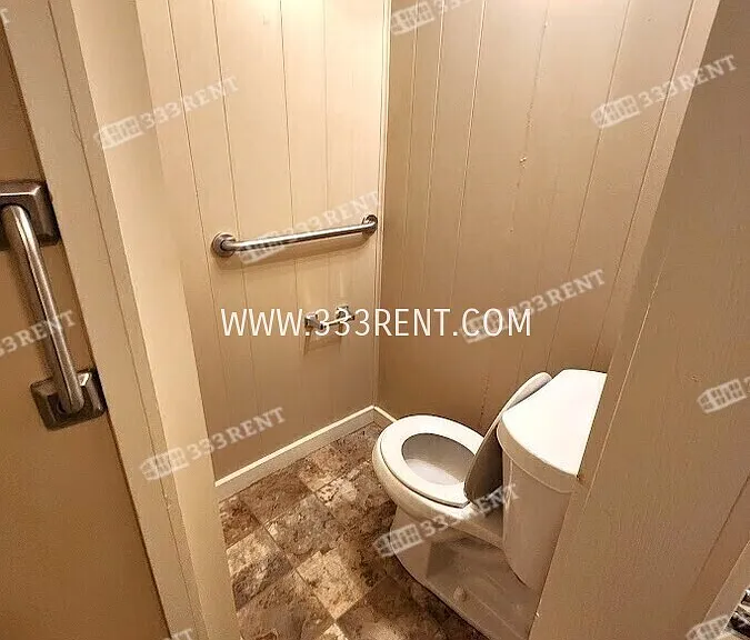 9112 McGee St — Photo 7
