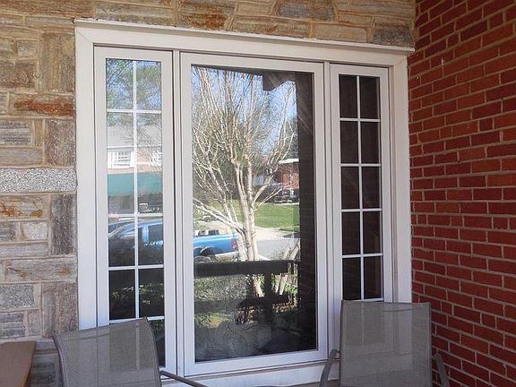 2nd image of 1211 Brixton Rd