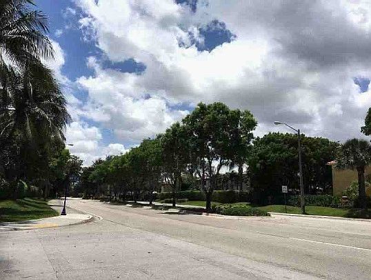 2nd image of 7203 NW 113th Ct