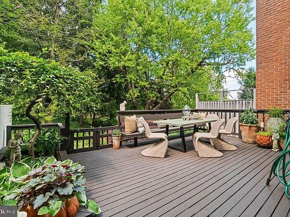 2nd image of 4 Hume Ct #25