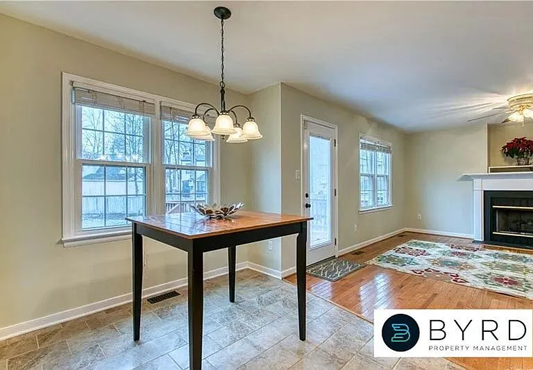 4997 Hanover Meadow Dr — Photo 10