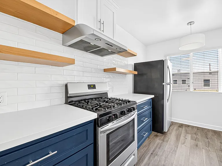 936 Cedar Avenue — Photo 9