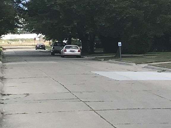 4th image of 25642 Firwood Ave