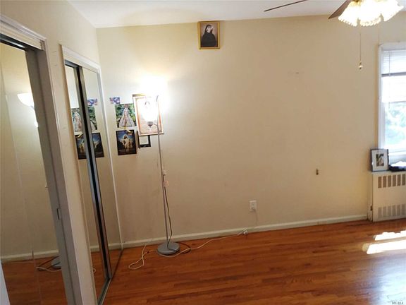 5th image of 8810 Sabre St