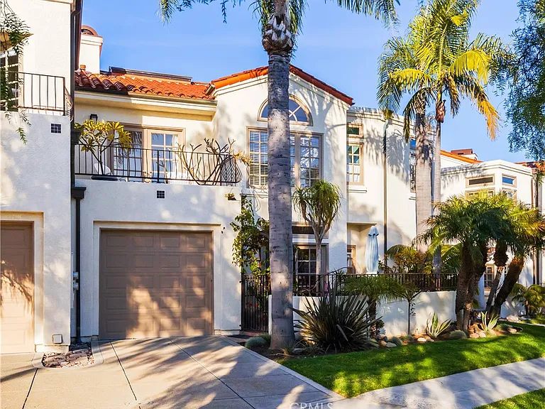 24421 Santa Clara Ave — Photo 37
