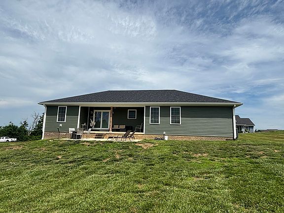 3rd image of 3022 Jacob Dr