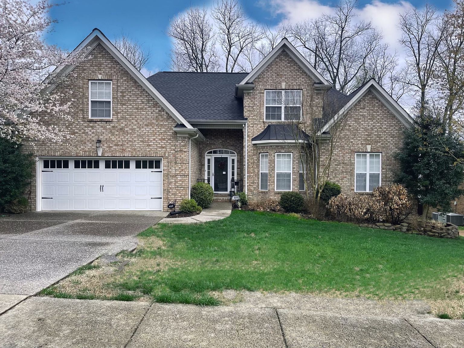 1076 Mansker Farm Blvd, Hendersonville, TN 37075 Zillow
