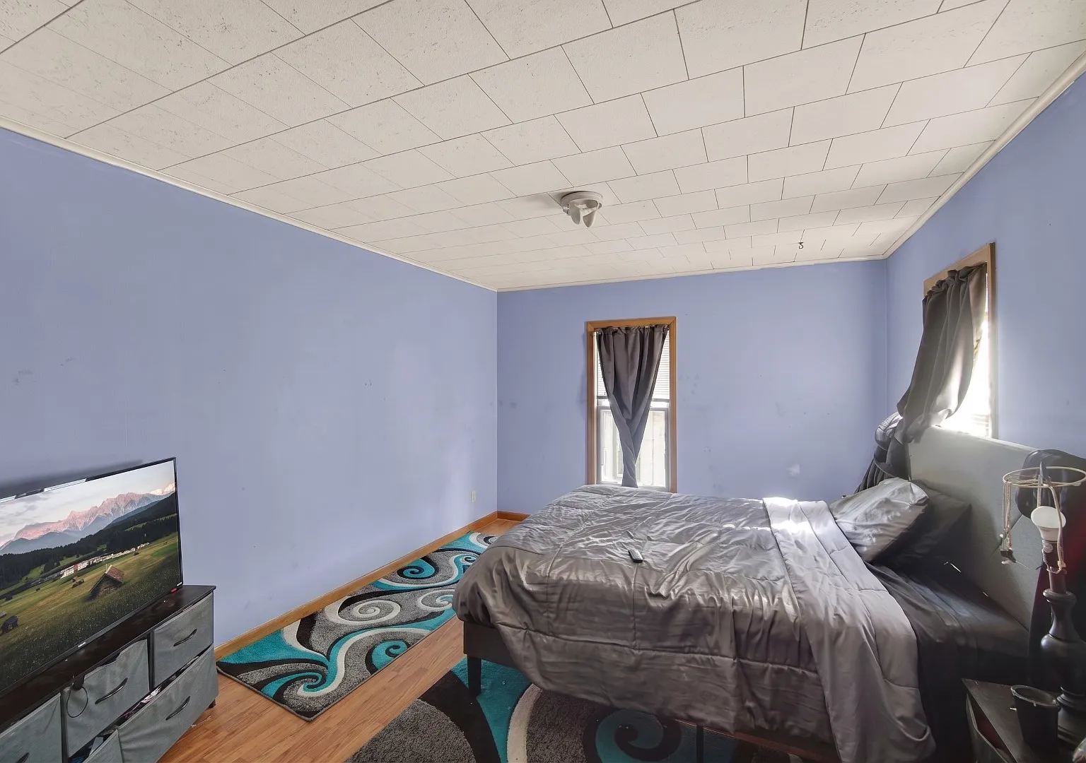 3 bed, 1100 sqft, $1,150 — Photo 4