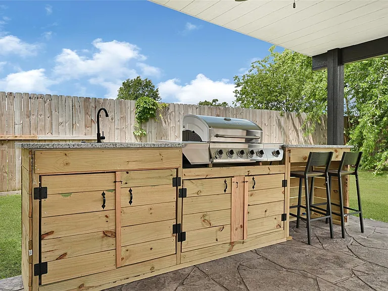 12115 Wood Forest Dr — Photo 39