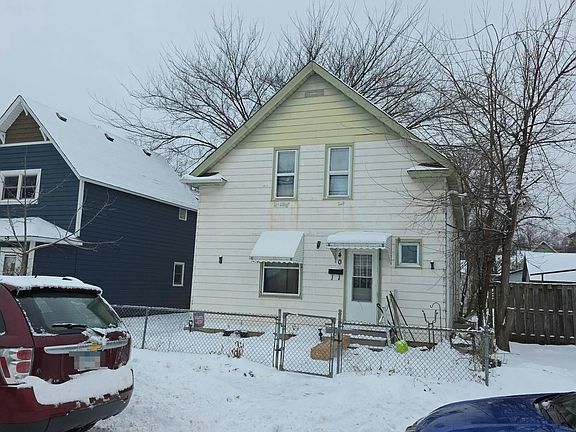 2nd image of 140 2nd Ave S