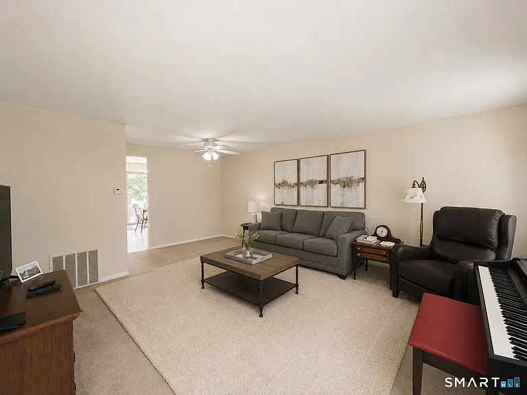 40 Conestoga Way #40 — Photo 2