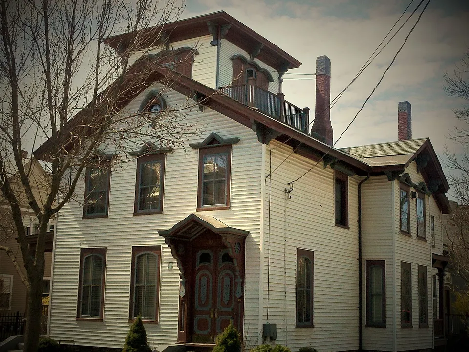 83 n union st main. jpg