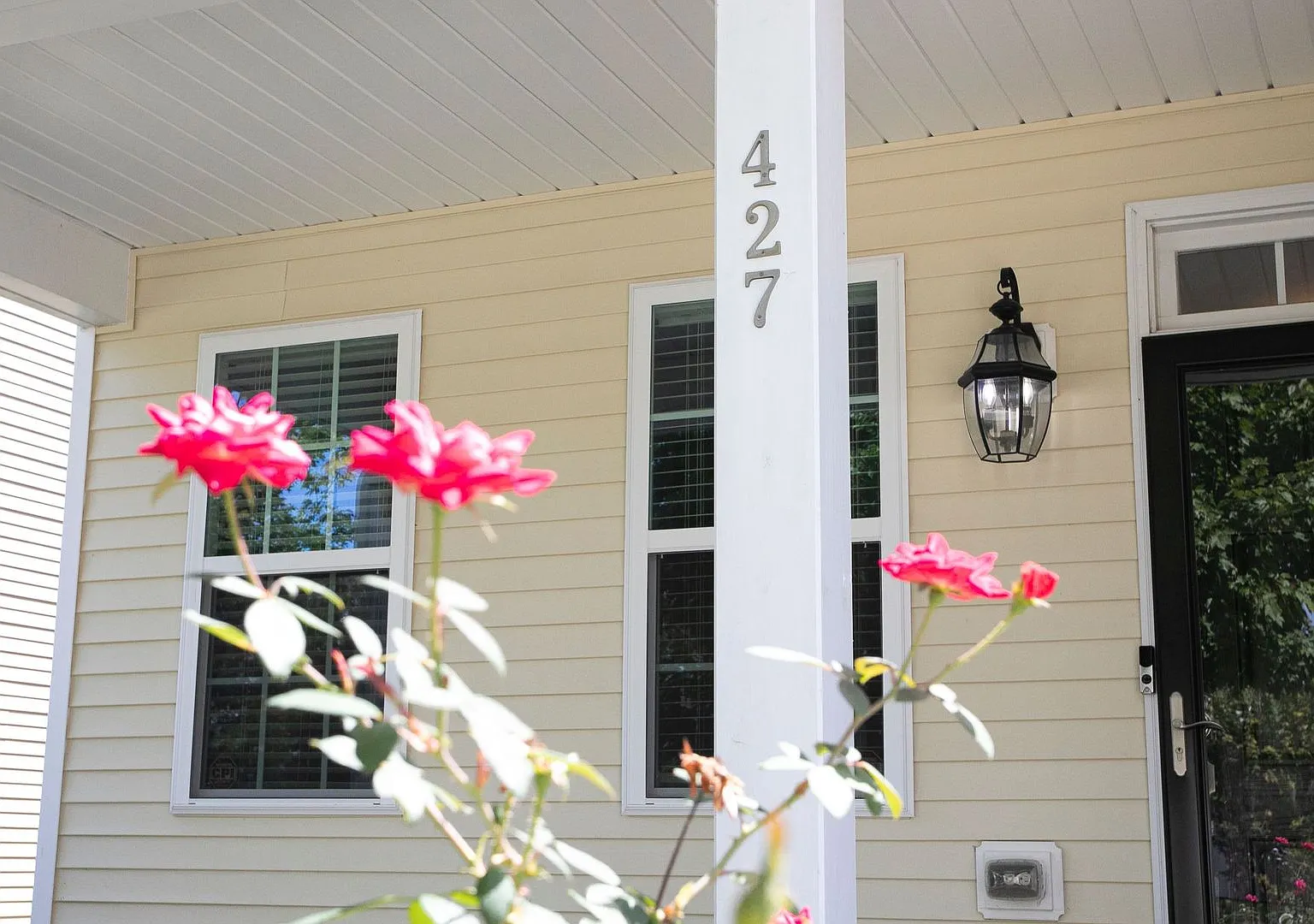 Beautiful 4 Bedroom Home with Fenced in Yard! Located in the Summerdale Neighborhood-Fuquay Varin... — Photo 2