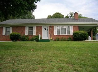 157 Greenwood Dr, Madison Heights, VA 24572