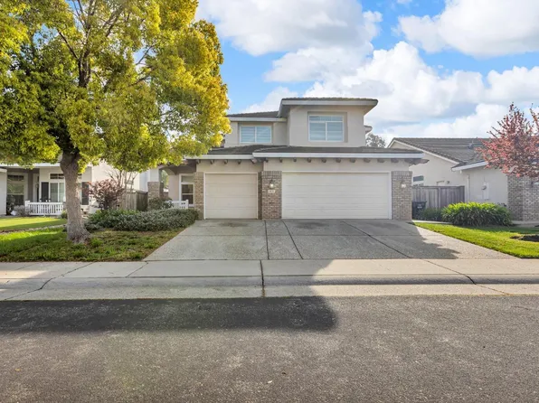 8851 Garrity Dr, Elk Grove, CA 95624