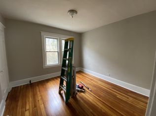 381 Parker St #1, Springfield, MA 01129