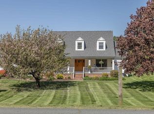 105 Falls Rd, Sunderland, MA 01375