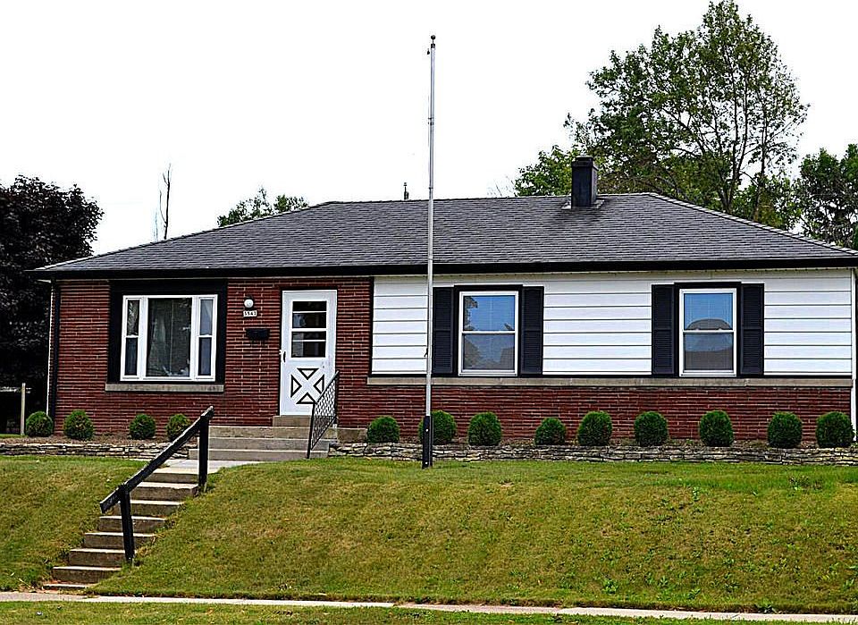 1st image of 3547 E Bottsford Ave